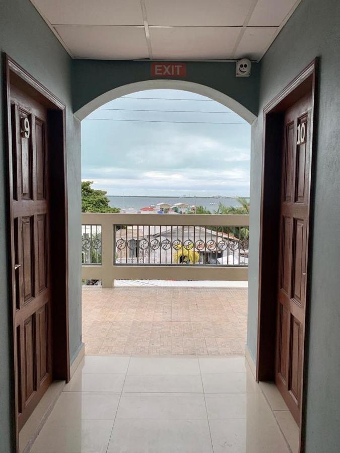 Coastal Bay Suite & Golf Cart Rental San Pedro  Eksteriør billede