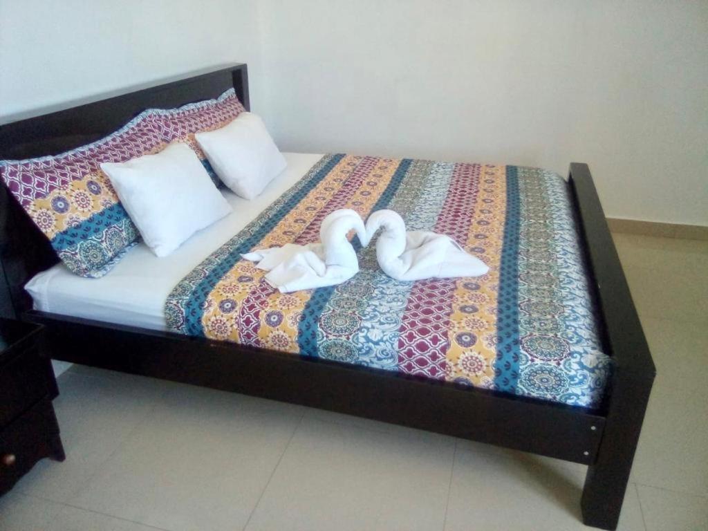 Coastal Bay Suite & Golf Cart Rental San Pedro  Eksteriør billede
